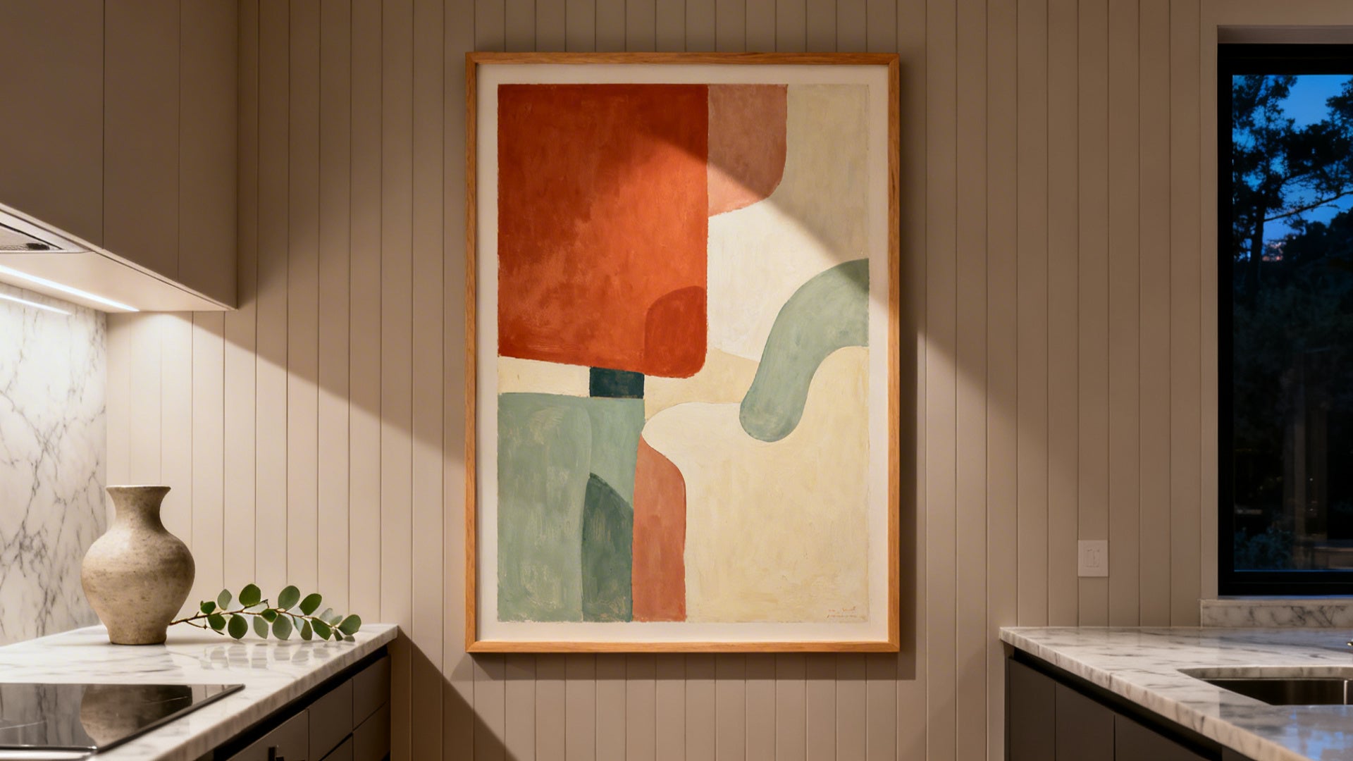 Abstrakt kökskonst: Förvandla ditt matlagningsutrymme med modern väggdekoration