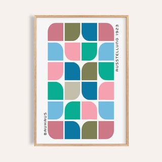 Block colour wall art featuring bold geometric design