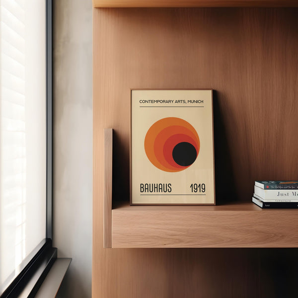 Minimalist concentric circle prints Bauhaus in red and orange tones