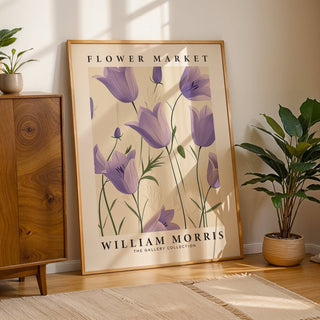 Decorative wall art tulips in Victorian-inspired floral theme