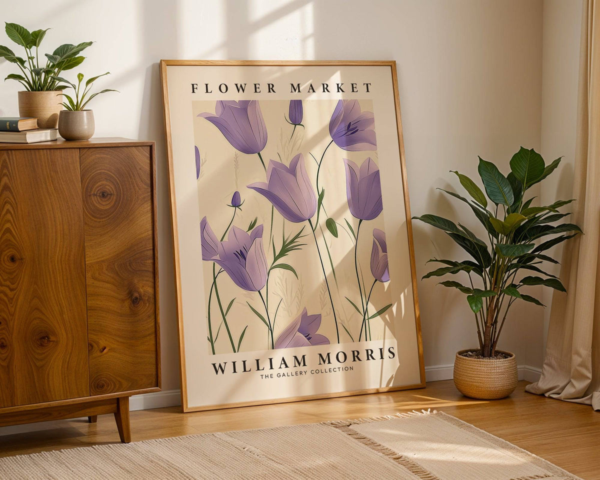 Decorative wall art tulips in Victorian-inspired floral theme