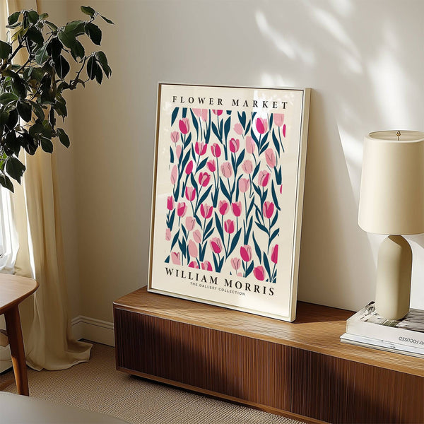 Nature-themed tulip decor print with spring floral elegance