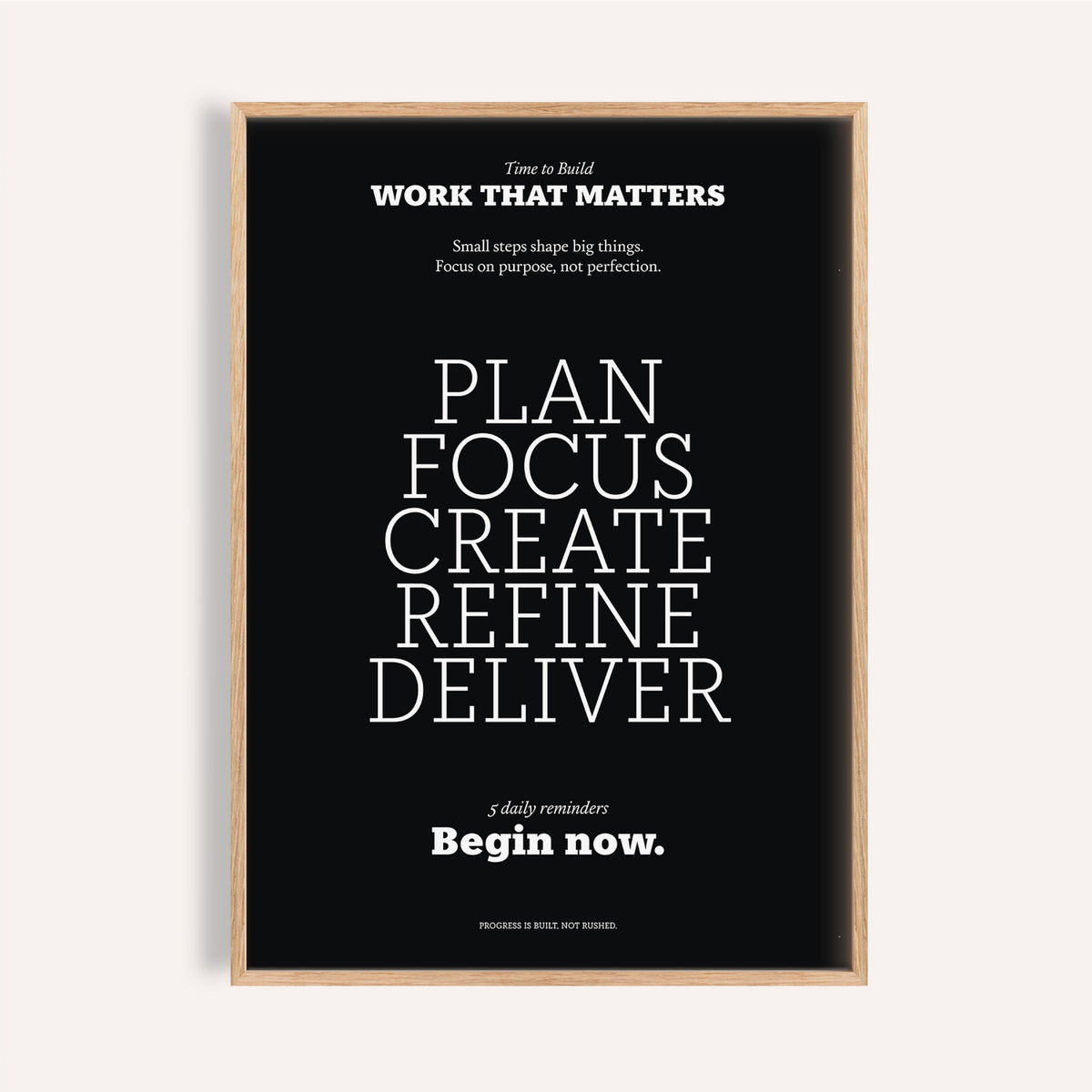 Inspiring wall decor in black and white for focused office spaces

