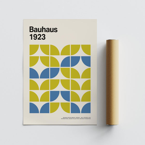 Bold circle pattern used in this vibrant modern geometric art print.