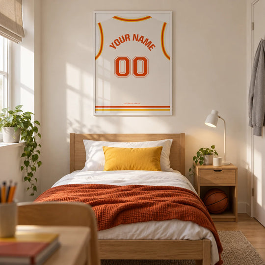 Canotta da basket personalizzata - bianca con bordi rossi e gialli