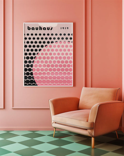 Pink and black circles design poster for girls&#39; room