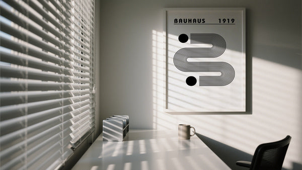 Dessin au trait pour espaces modernes, stylisé au-dessus d'une chaise à profil bas