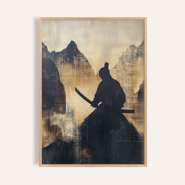 Art martial japonais représentant des silhouettes de samouraïs devant des montagnes brumeuses