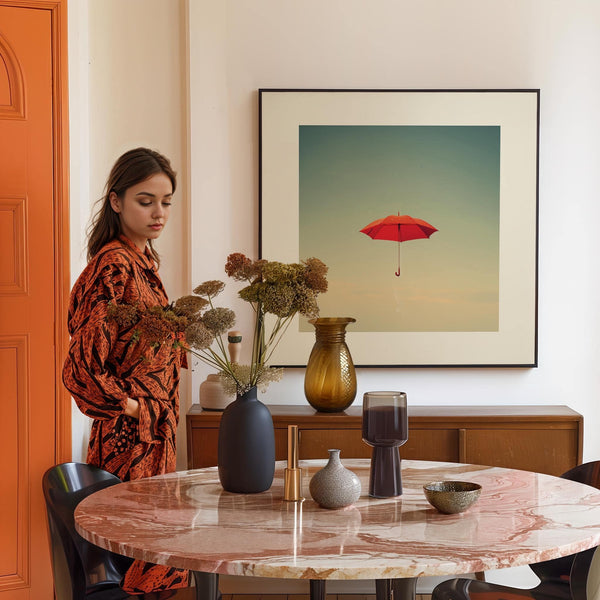 Art mural minimaliste et surréaliste pour des espaces imaginatifs