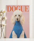 Impression Dogue Poodle représentant un chien à la mode, décoration murale pour bureau, en rose, bleu et rouge.