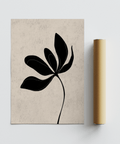 Décoration murale botanique minimaliste dans les tons beige et noir, idéale pour décorer les murs d'un couloir.