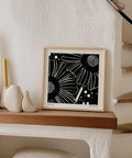 Motif floral très contrasté dans une œuvre d'art florale haut de gamme en noir et blanc