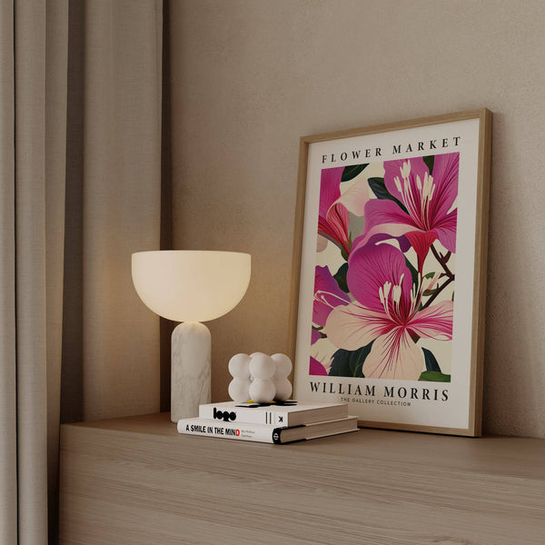 Imprimé floral rose William Morris, idéal pour ajouter une touche d'élégance
