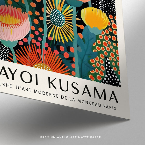 Fleurs colorées de Yayoi Kusama en gros plan
