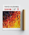 Imprimé à pois Yayoi Kusama avec compositions géométriques colorées