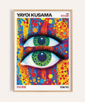 Une œuvre d'art murale funky inspirée de Yayoi Kusama, mettant en vedette le design Tokyo Eye.