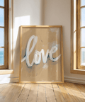 Poster Love Wall Art en bleu, blanc et beige pour salle à manger