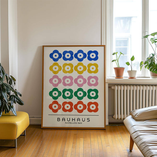 Bauhaus print design featuring Pop Art influences