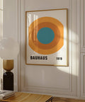 Affiche Bauhaus Circle dans des tons chauds et terreux.