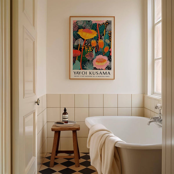 Affiche contemporaine représentant des fleurs tropicales dans un grand format mural moderne