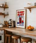 Poster audace Bloody Mary con rosso e blu per decorare il bar di casa