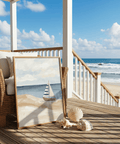 Decorazione da parete con barca a vela sulla spiaggia evidenziata in blu per stampa artistica per cameretta dei bambini