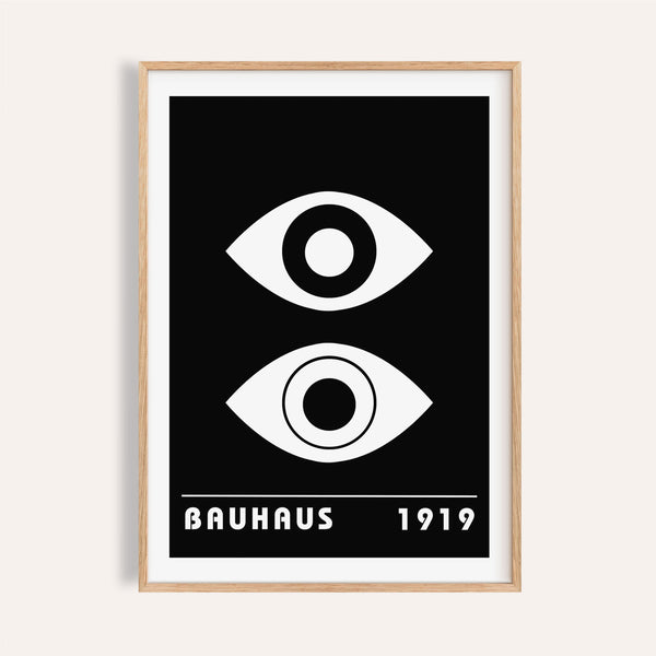 Arte oculare caratterizzata da un audace disegno geometrico in stile Bauhaus