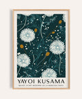 Stampa verde di Yayoi Kusama con disegno astratto di denti di leone