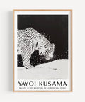 Opera d'arte ispirata alla fauna selvatica di Kusama raffigurante una tigre delle nevi
