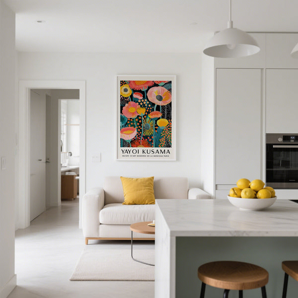 Vivace poster Yayoi Kusama Flowers con elementi floreali tropicali
