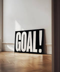 Poster Striking Goal ideale per le moderne "cave" maschili e le sale giochi
