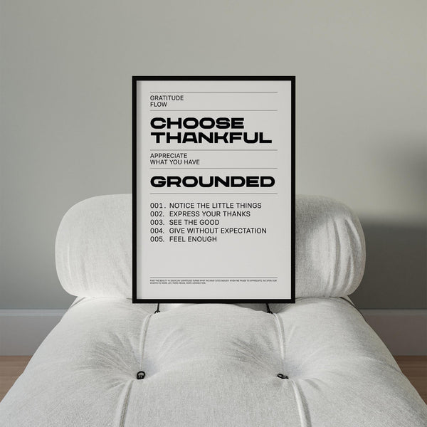 Quadro decorativo in bianco e nero con tema "Gratitudine", ideale per un arredamento moderno e consapevole.