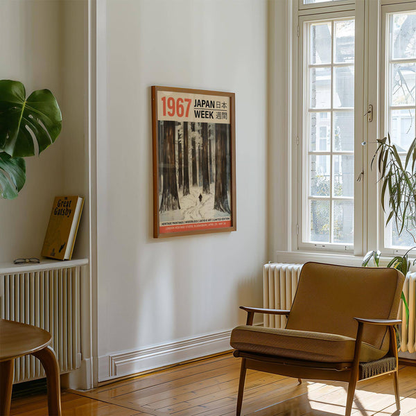 Decorazioni murali Japandi con stampe artistiche invernali raffiguranti alberi innevati